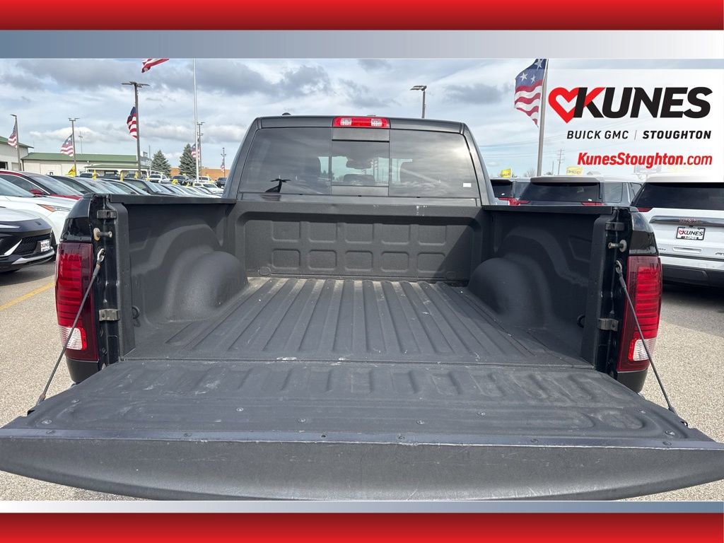 Used 2017 RAM 1500 Sport image 17