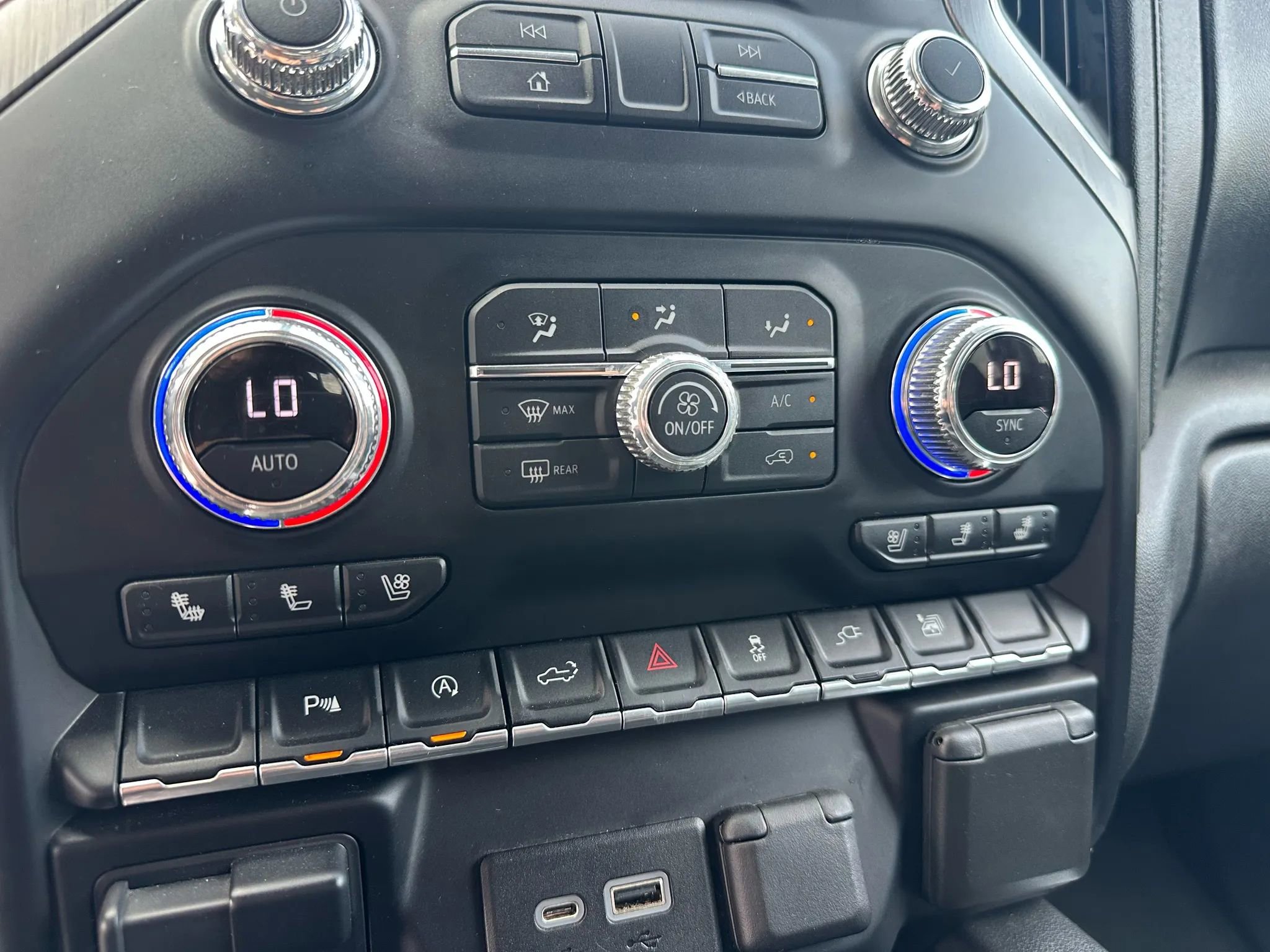 Used 2020 GMC Sierra 1500 Denali image 23