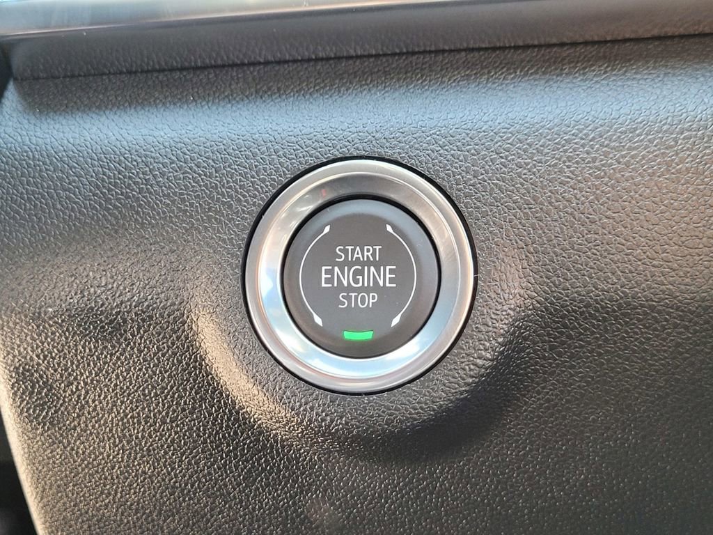 New 2026 GMC Terrain Elevation w/ Black Edition FWD image 17