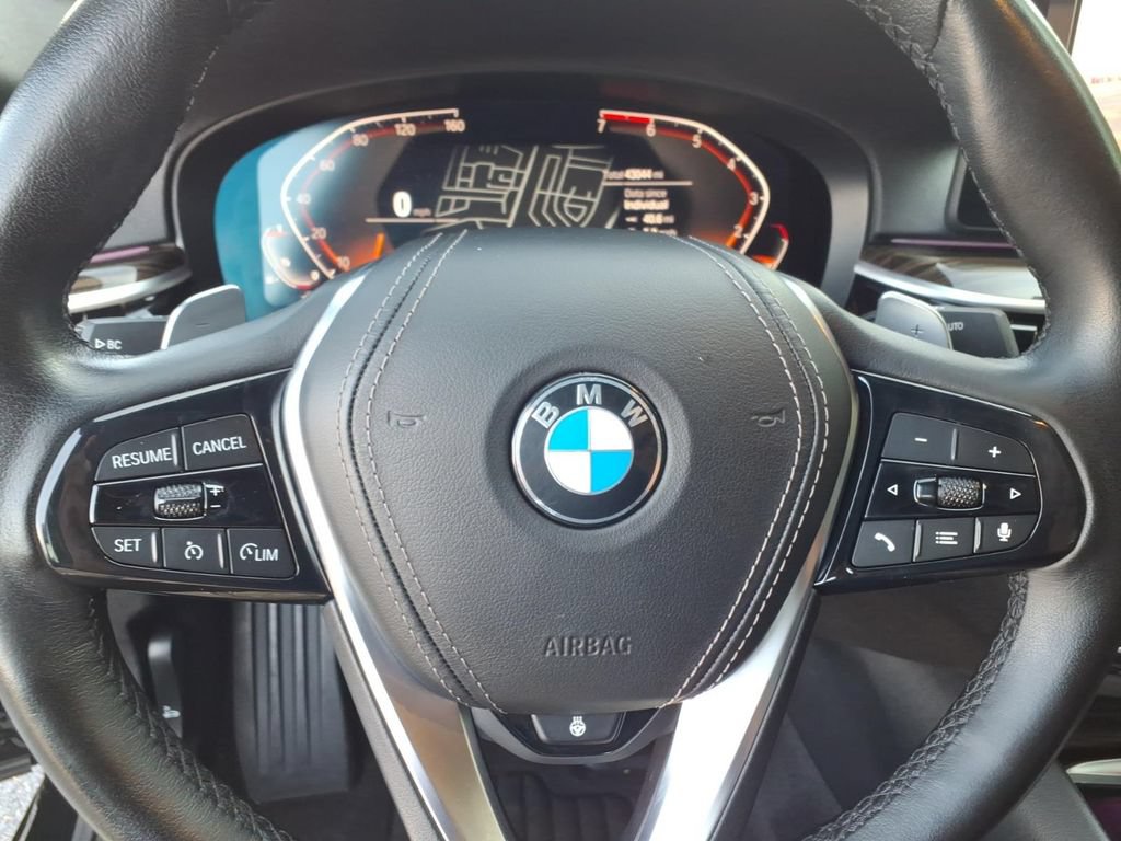 Used 2023 BMW 530i xDrive AWD/4WD image 29