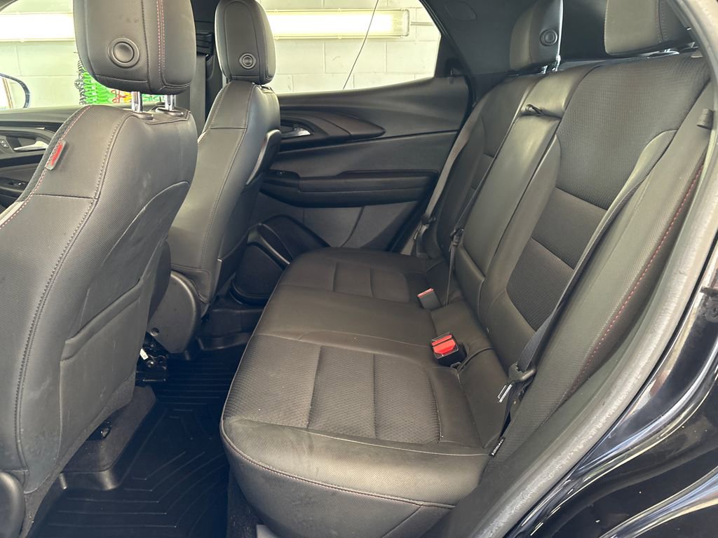 Used 2022 Chevrolet TrailBlazer RS FWD image 18