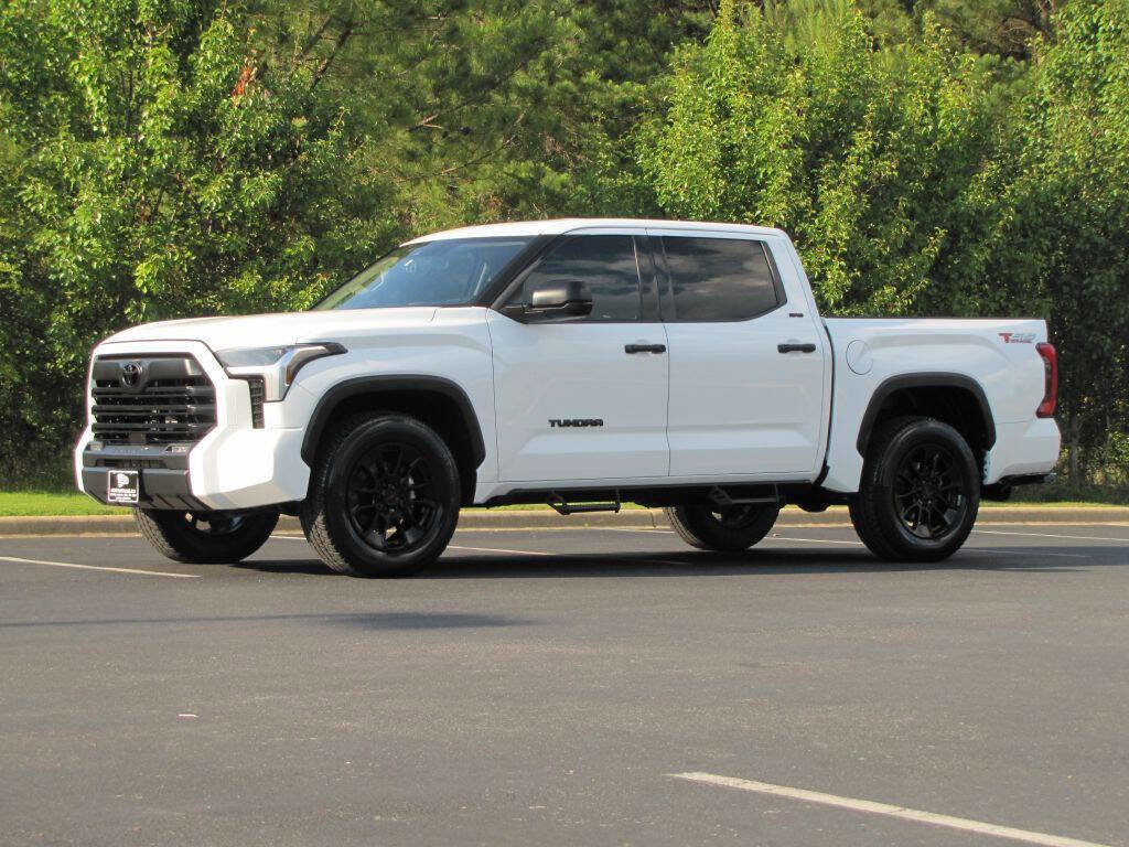 Used 2023 Toyota Tundra SR5 AWD/4WD image 3