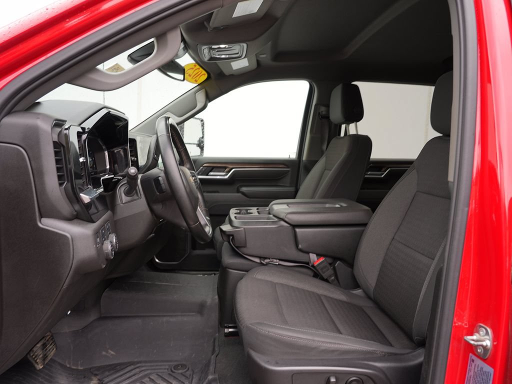 Used 2025 Chevrolet Silverado 3500 LT w/ All Star Edition AWD/4WD image 14
