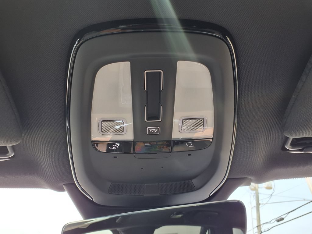 New 2026 Volvo XC90 B5 Plus AWD/4WD image 23