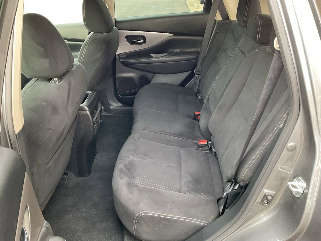 Used 2022 Nissan Murano S image 18