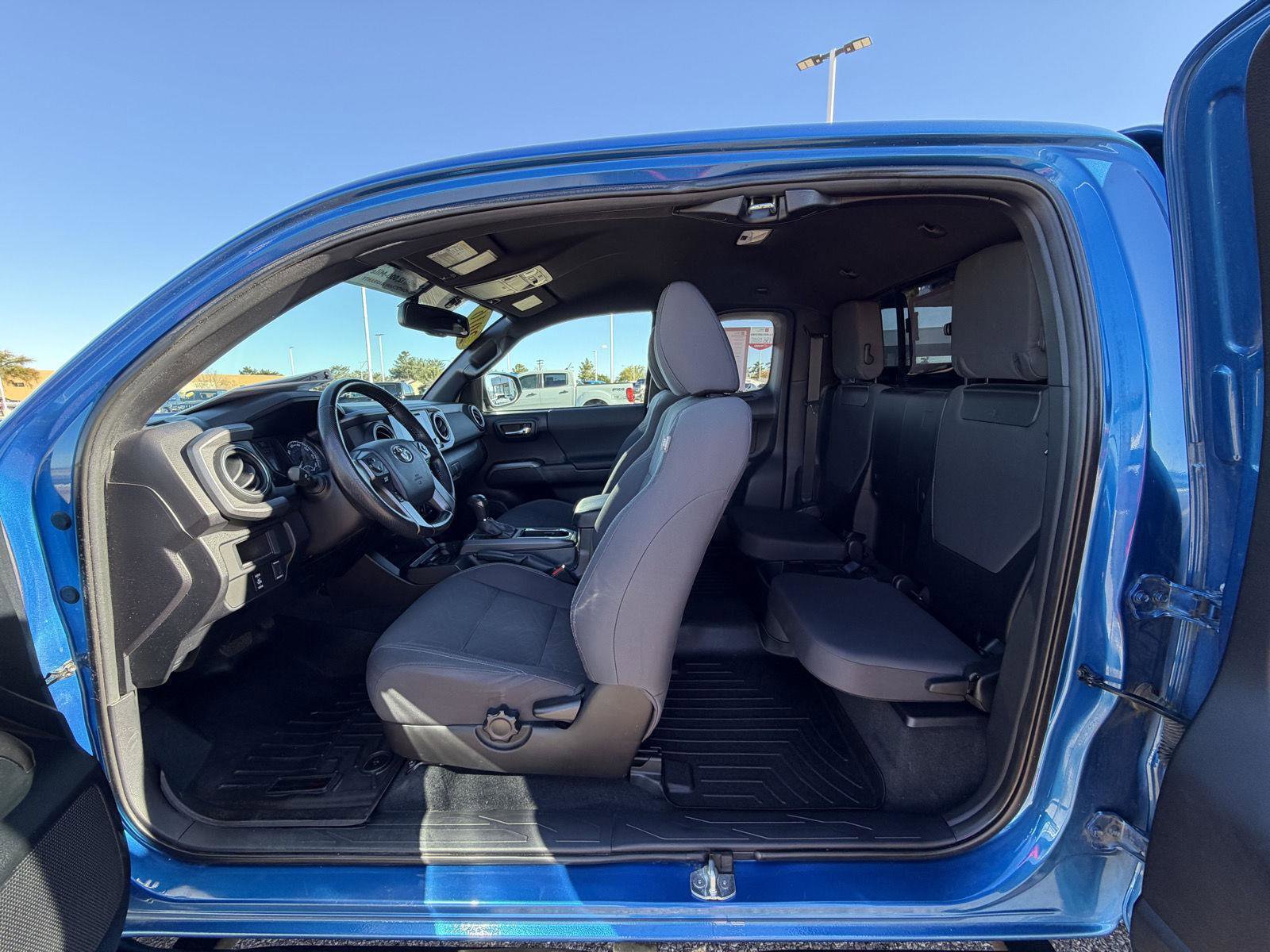 Certified 2016 Toyota Tacoma TRD Sport image 21