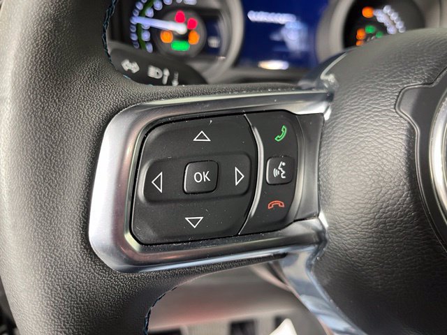 Used 2024 Jeep Wrangler High Altitude AWD/4WD image 21