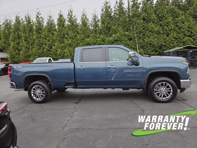 New 2026 Chevrolet Silverado 3500 LTZ w/ LTZ Premium Package AWD/4WD image 8