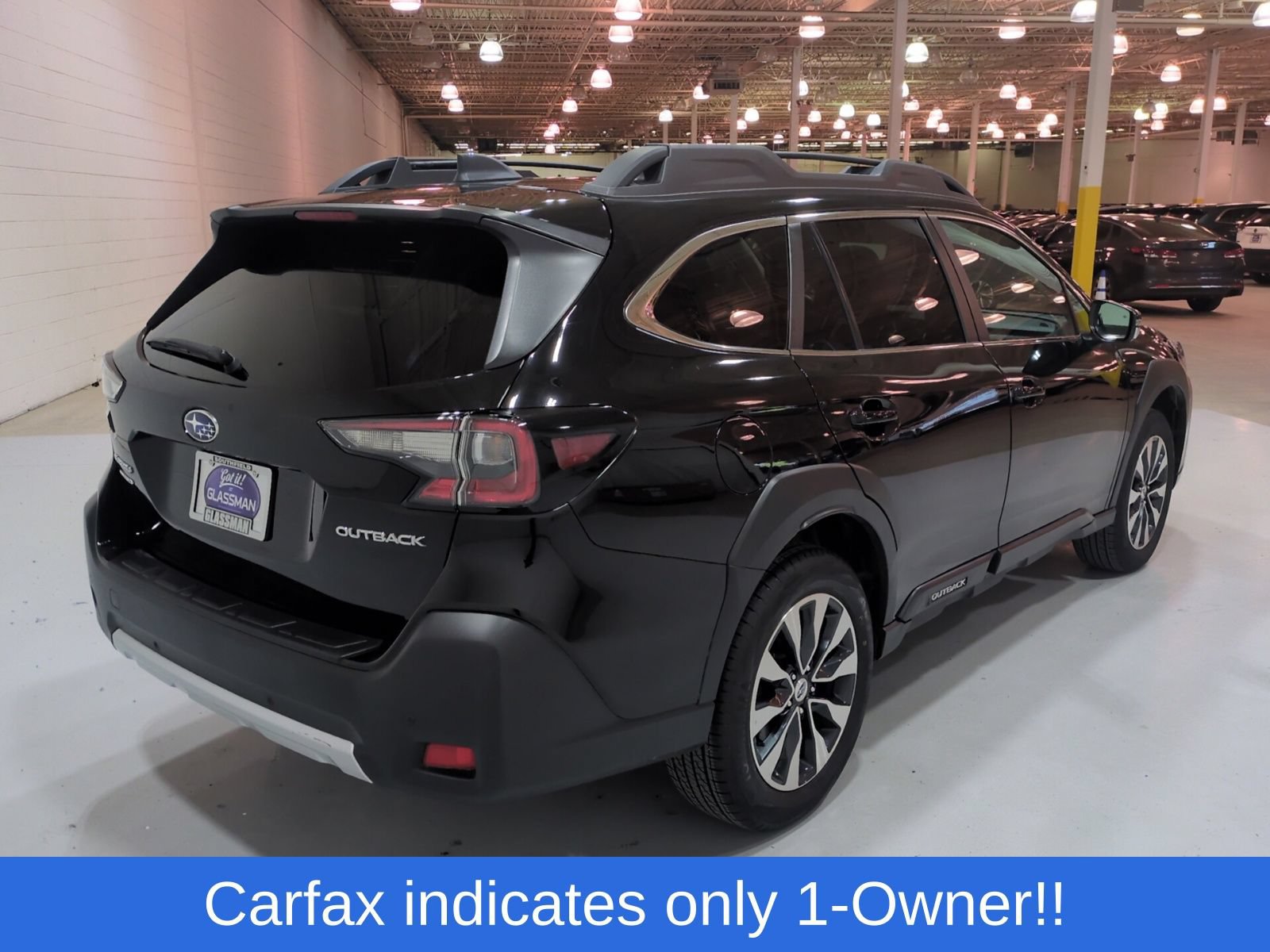 Certified 2024 Subaru Outback Limited AWD/4WD image 3