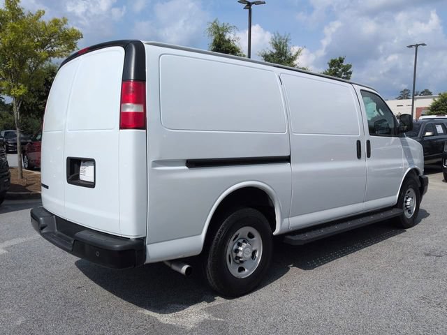 Used 2019 Chevrolet Express 2500 RWD image 4
