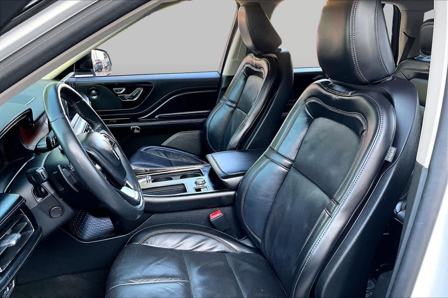 Used 2021 Lincoln Aviator Reserve w/ Elements Package Plus RWD image 8