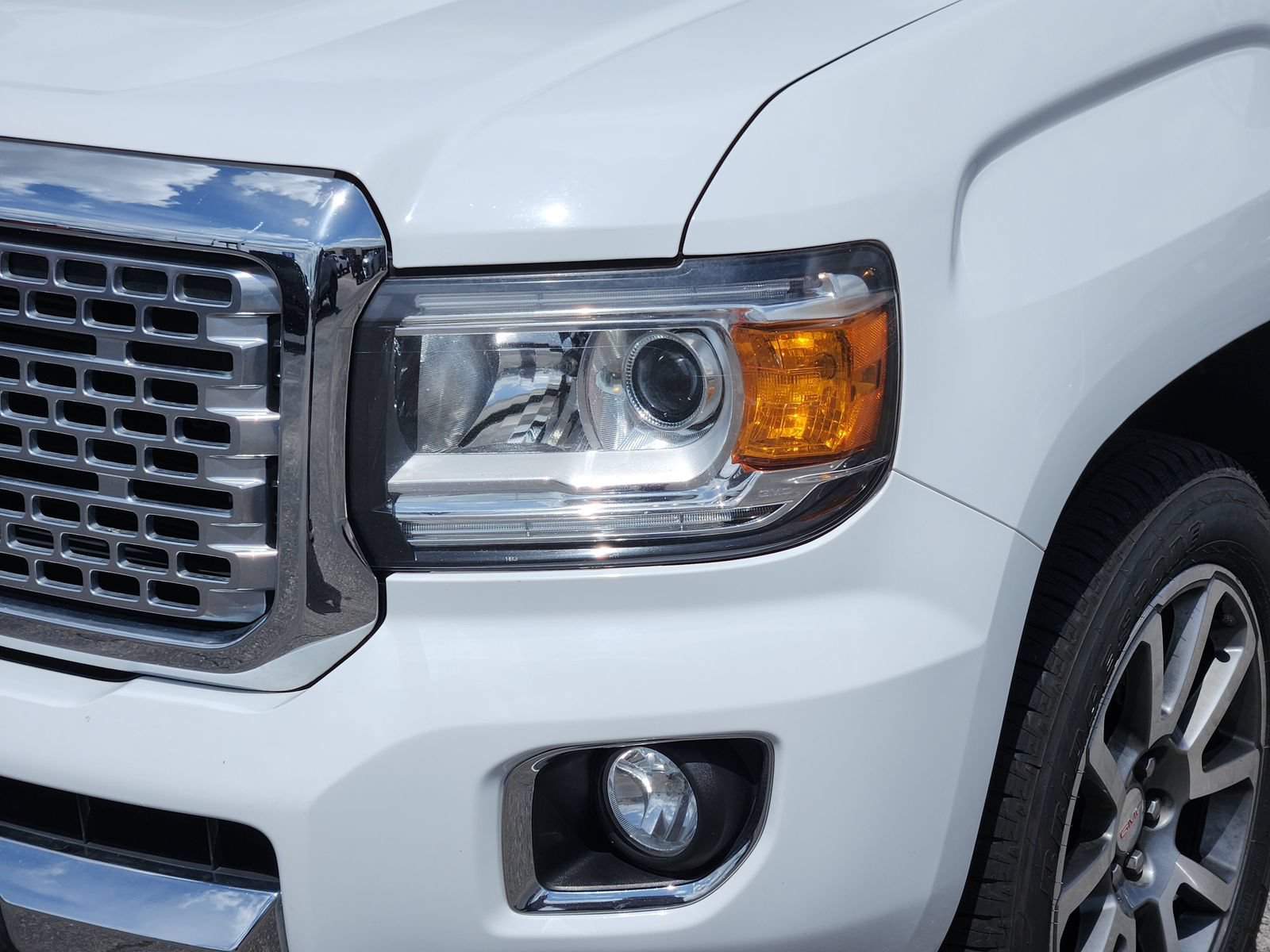 Used 2020 GMC Canyon Denali AWD/4WD image 11