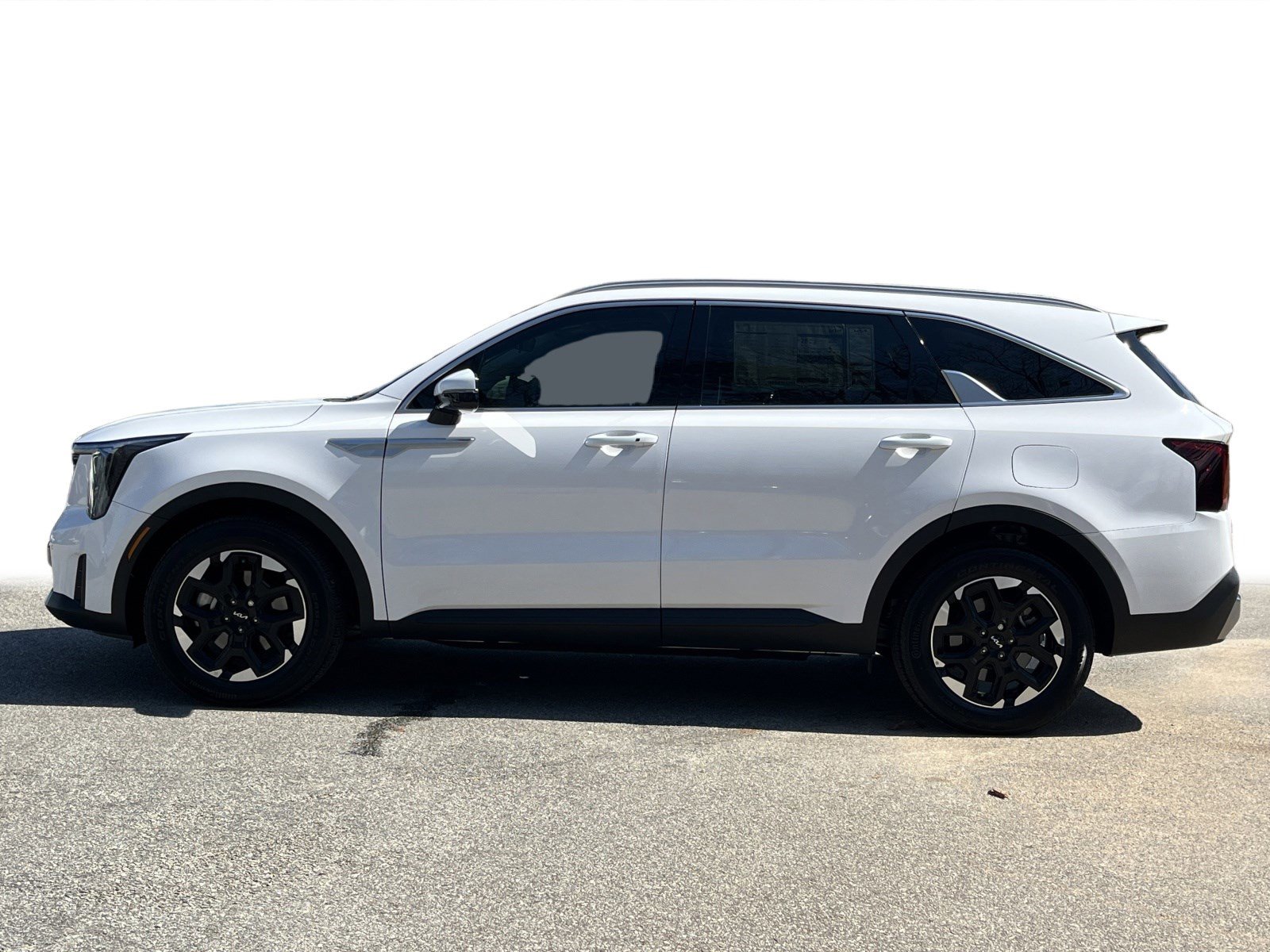 Certified 2025 Kia Sorento S w/ Panoramic Sunroof Package image 24