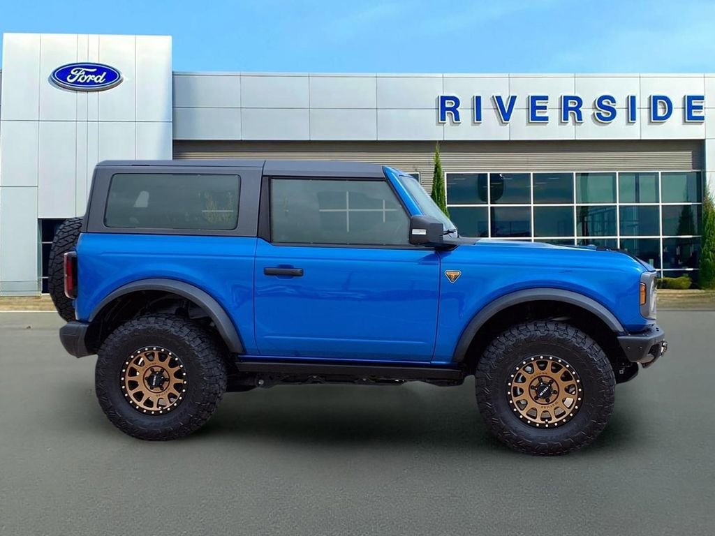 Used 2024 Ford Bronco Badlands AWD/4WD image 8