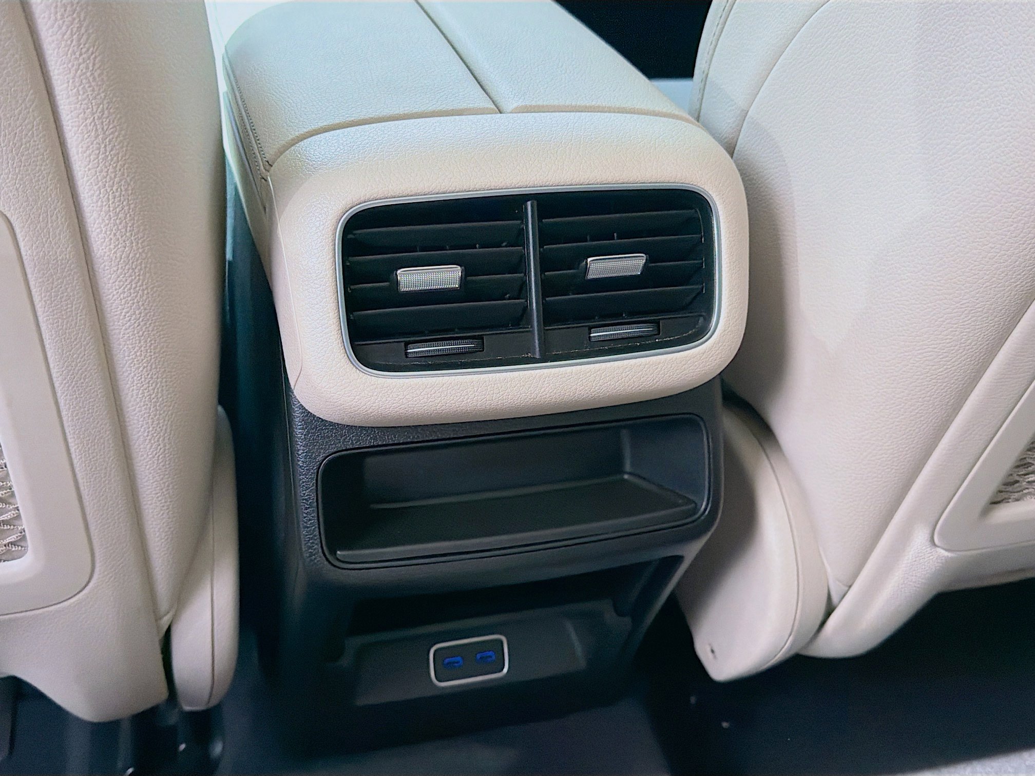 Used 2024 Mercedes-Benz GLE 450 4MATIC image 23