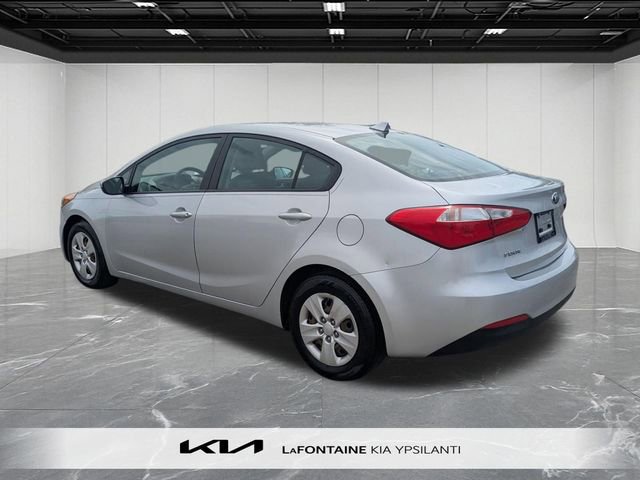 Used 2015 Kia Forte LX FWD image 3