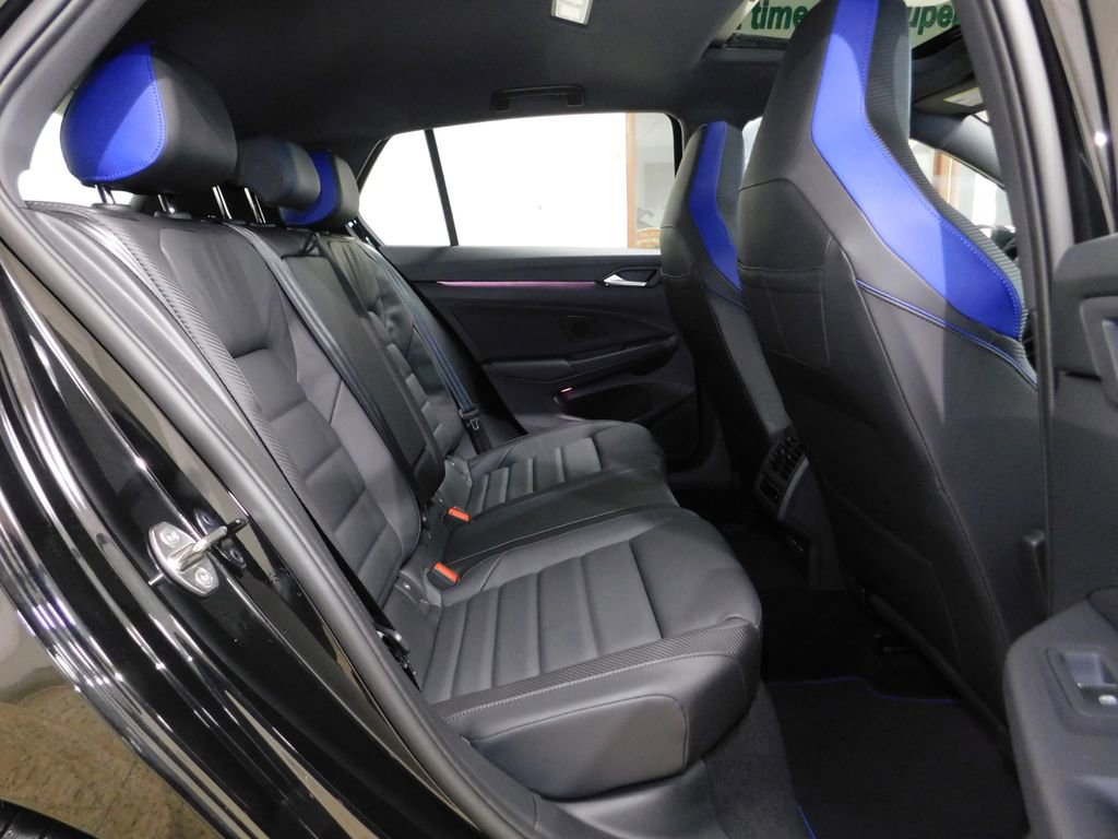 Used 2026 Volkswagen Golf image 94