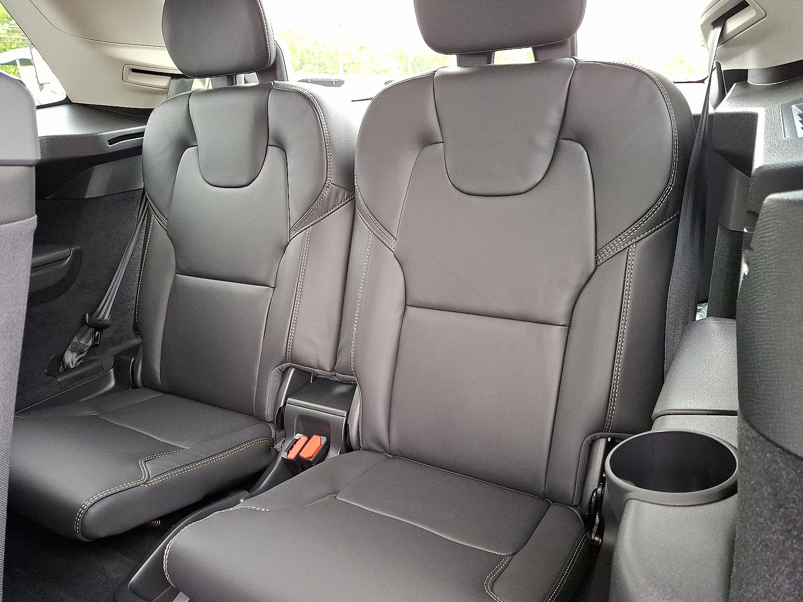 New 2026 Volvo XC90 B6 Ultra image 6