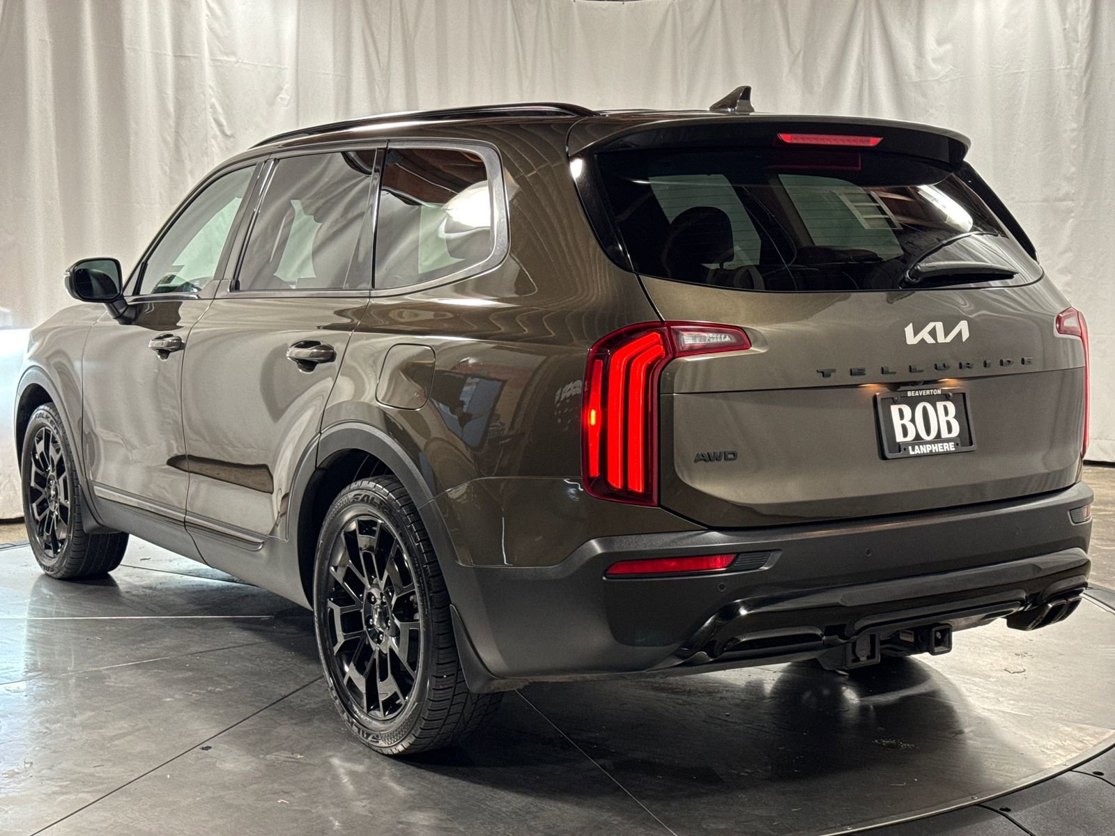Used 2022 Kia Telluride EX w/ EX Premium Package AWD/4WD image 9