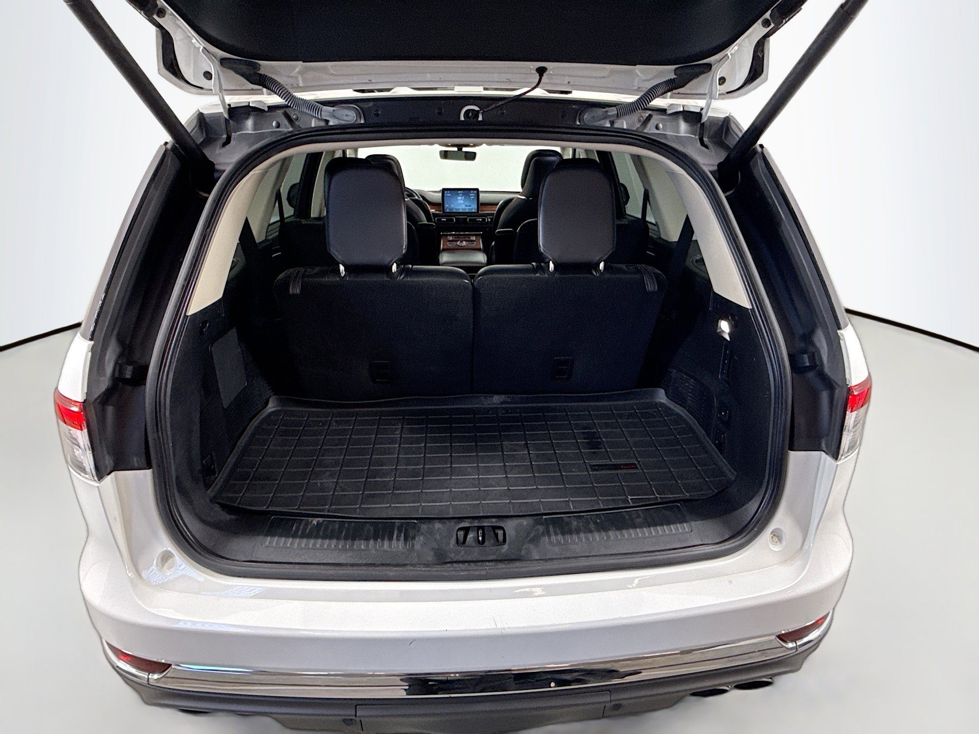 Used 2021 Lincoln Aviator Reserve w/ Equipment Group 202A image 25