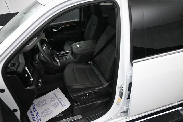 New 2026 GMC Sierra 2500 Denali w/ Denali Reserve Package AWD/4WD image 11