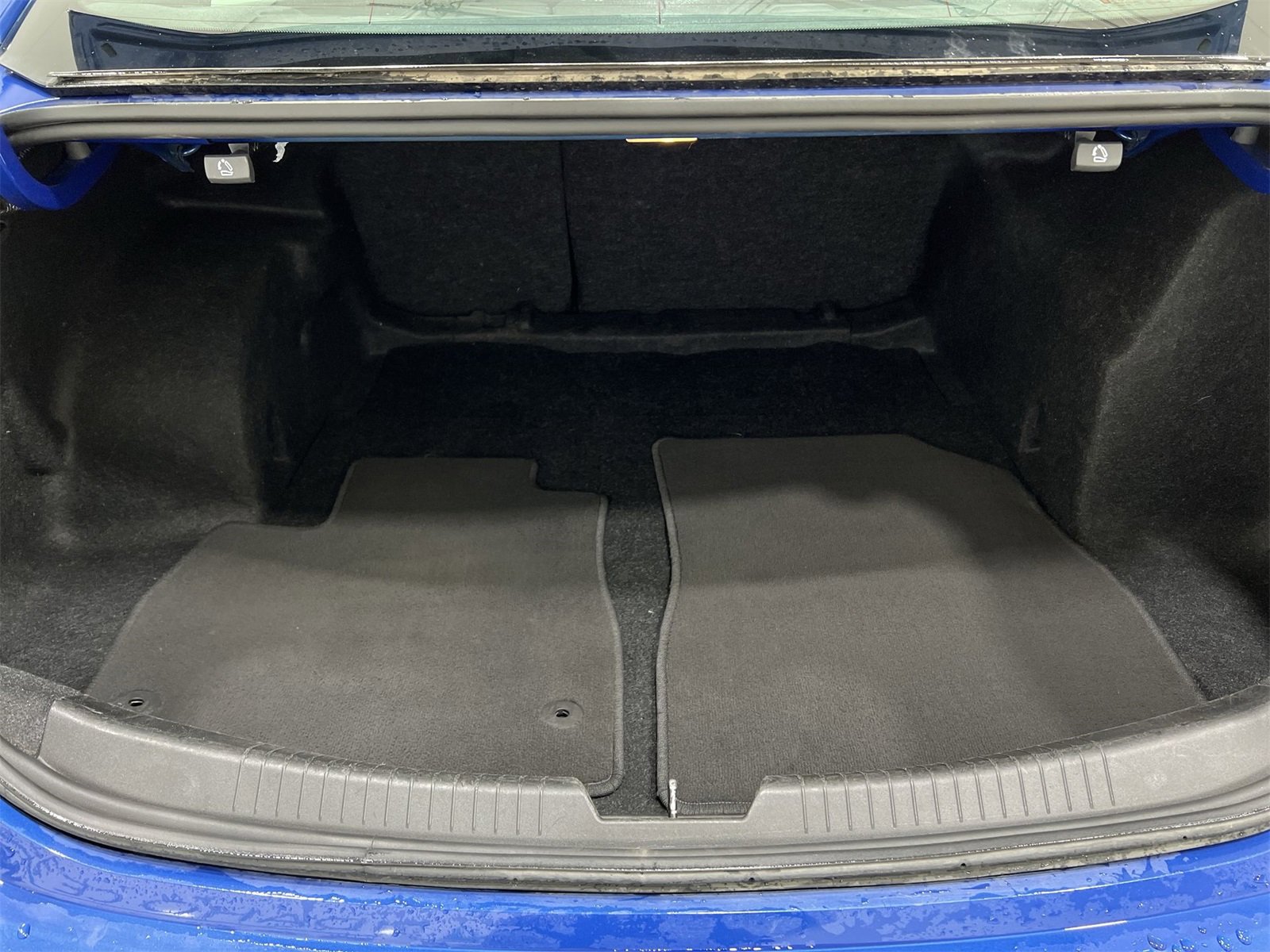 Used 2023 Chevrolet Malibu LT image 22