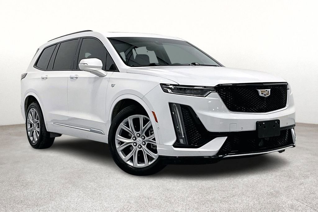 Used 2020 Cadillac XT6 Sport w/ Platinum Package