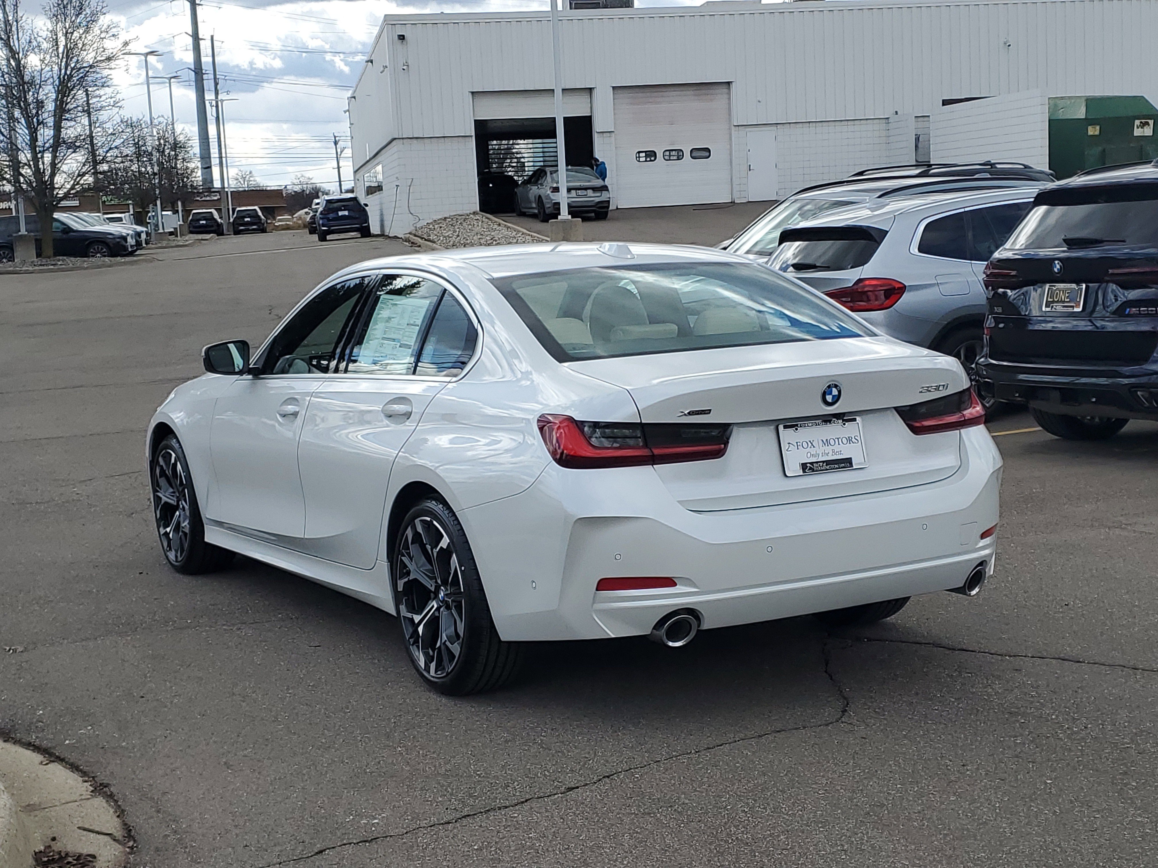 New 2026 BMW 330i xDrive Sedan w/ Premium Package image 2