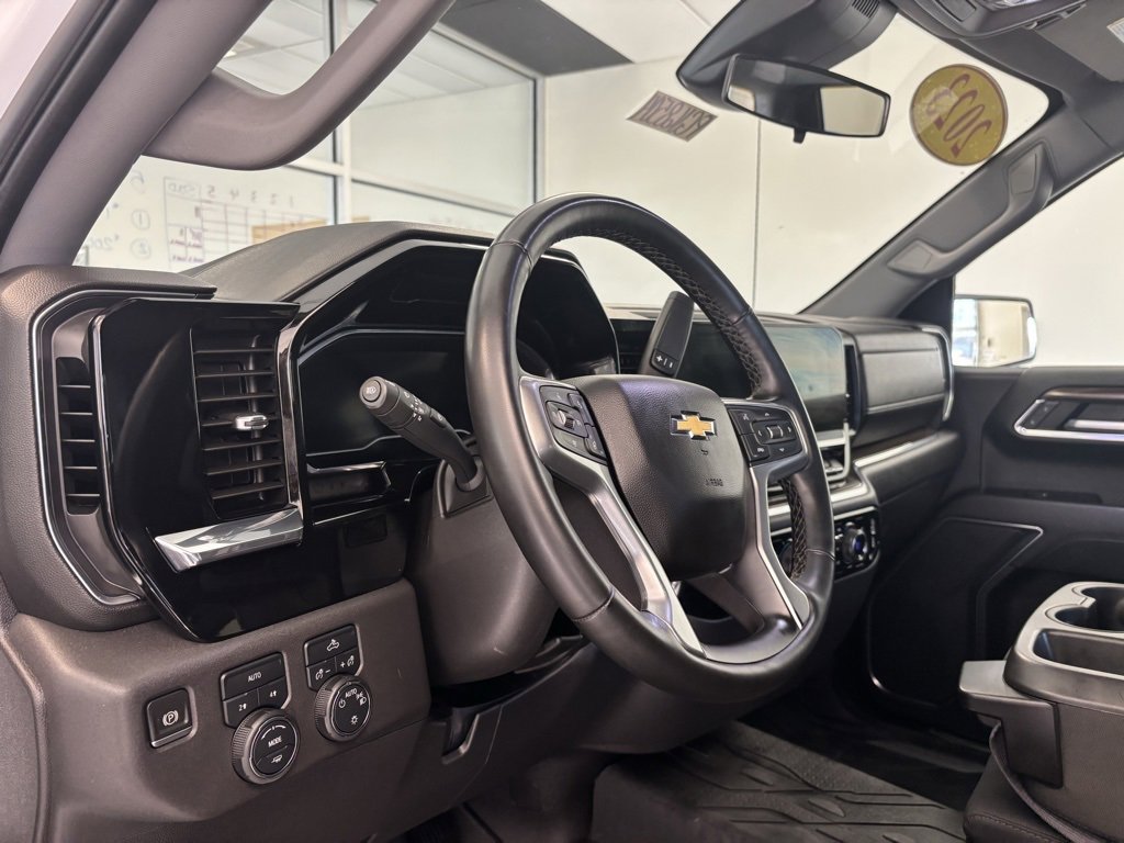 Certified 2023 Chevrolet Silverado 1500 LT image 12