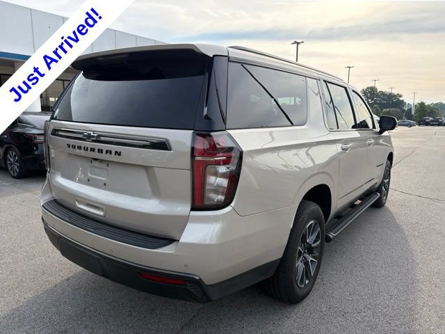 Used 2021 Chevrolet Suburban Z71 AWD/4WD image 3