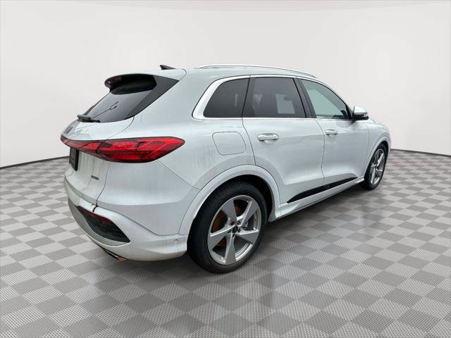 Used 2025 Audi Q5 Prestige AWD/4WD image 2