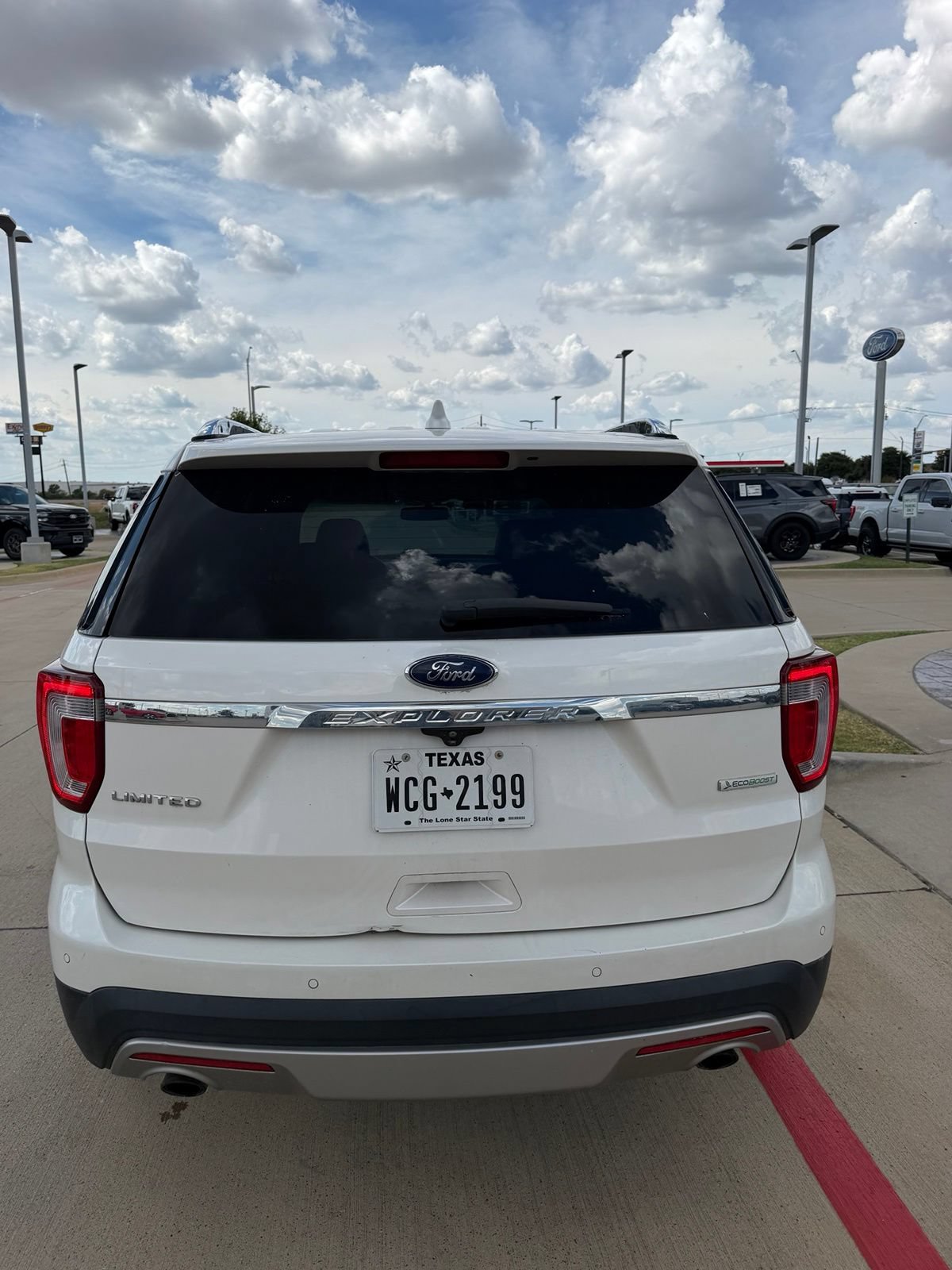 Used 2017 Ford Explorer Limited FWD image 21