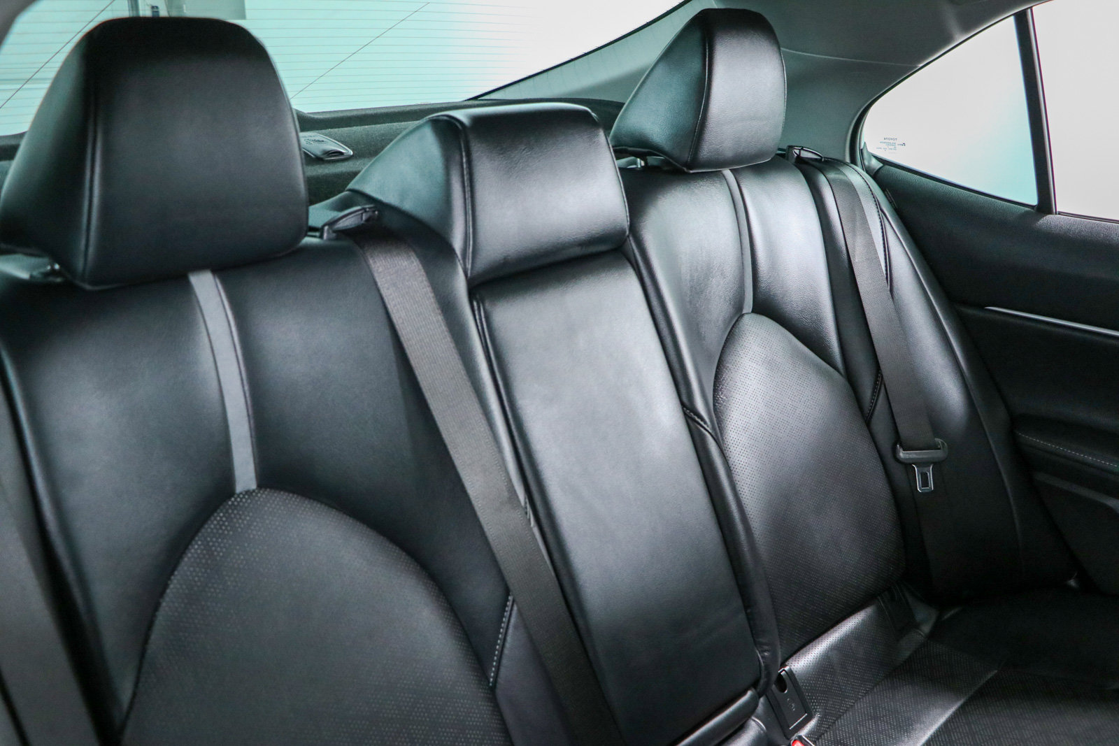 Used 2023 Toyota Camry XSE FWD image 27