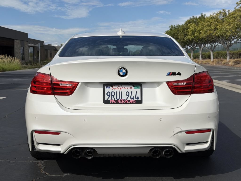 Used 2017 BMW M4 Coupe RWD image 5