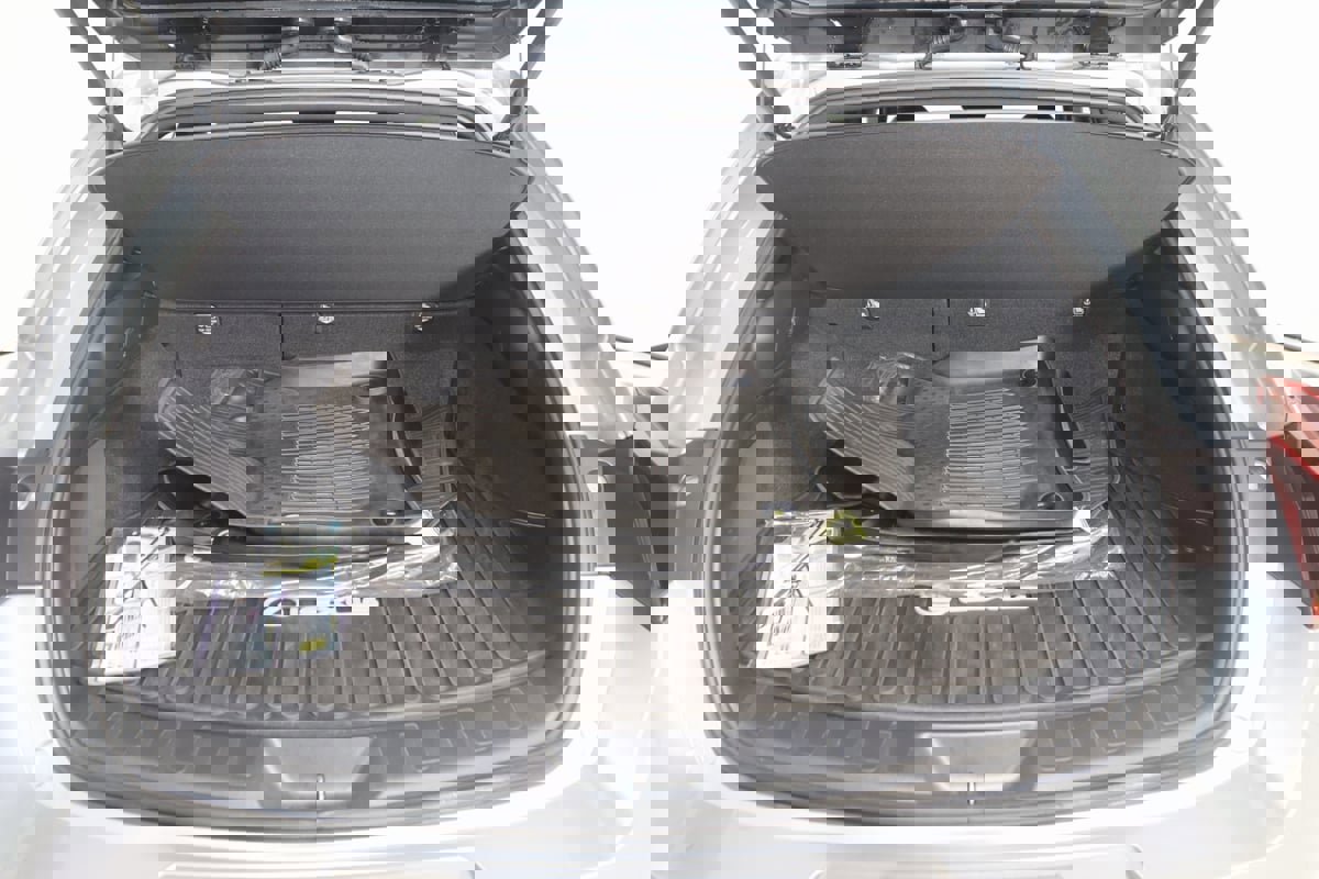 Used 2023 Lexus UX 250h AWD w/ Accessory Package (Z2) image 44