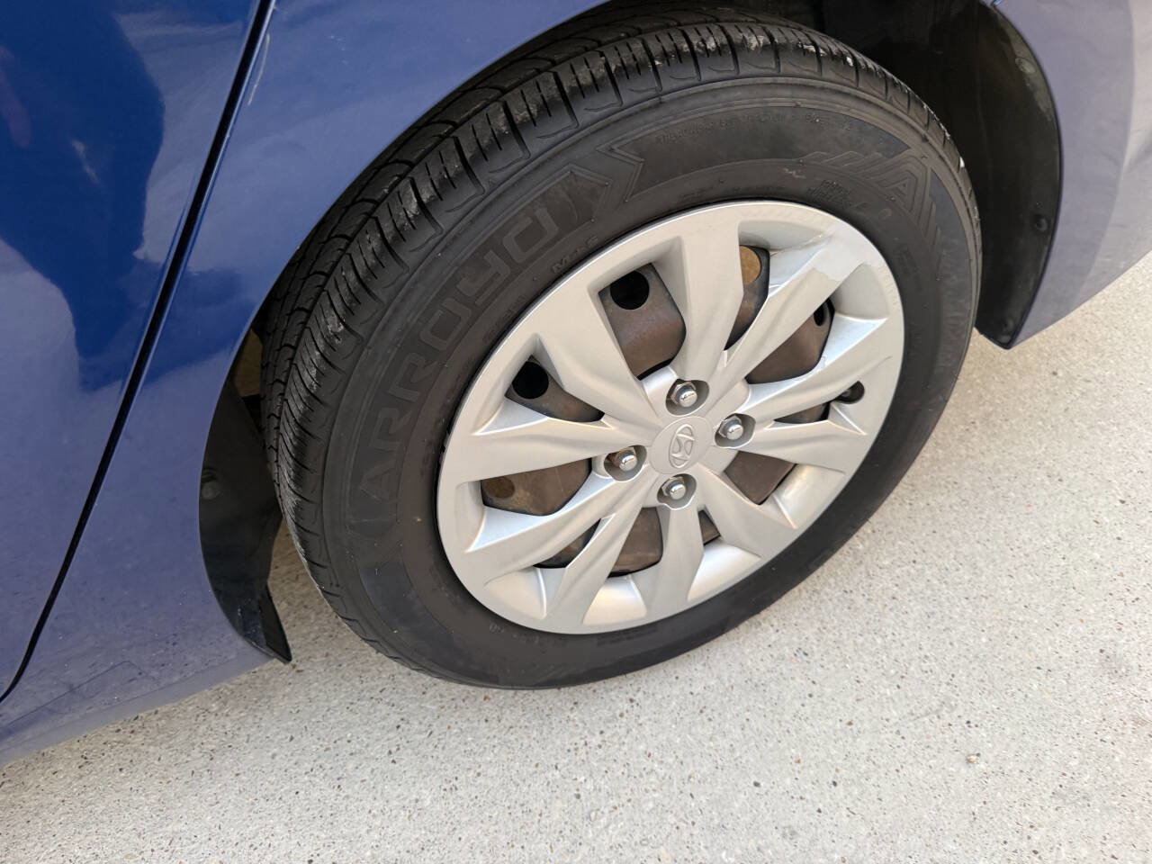 Used 2019 Hyundai Accent SE image 22