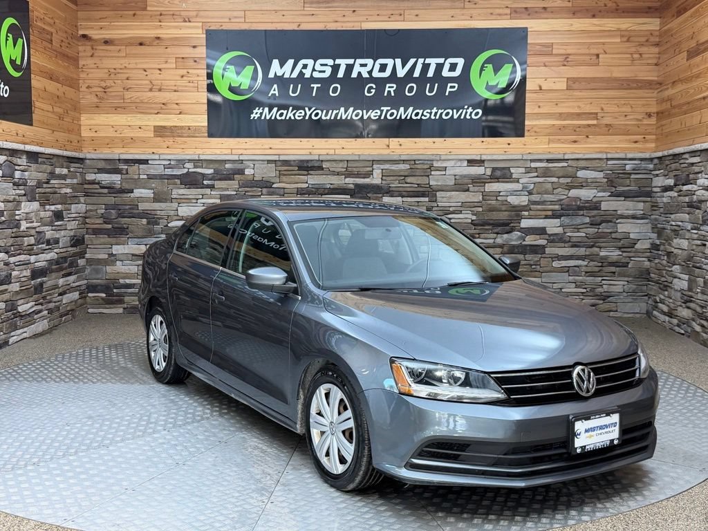 Used 2017 Volkswagen Jetta S FWD image 2