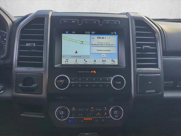Used 2018 Ford Expedition Max Platinum AWD/4WD image 16
