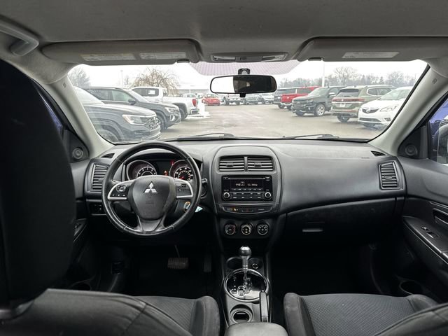 Used 2015 Mitsubishi Outlander Sport ES image 18