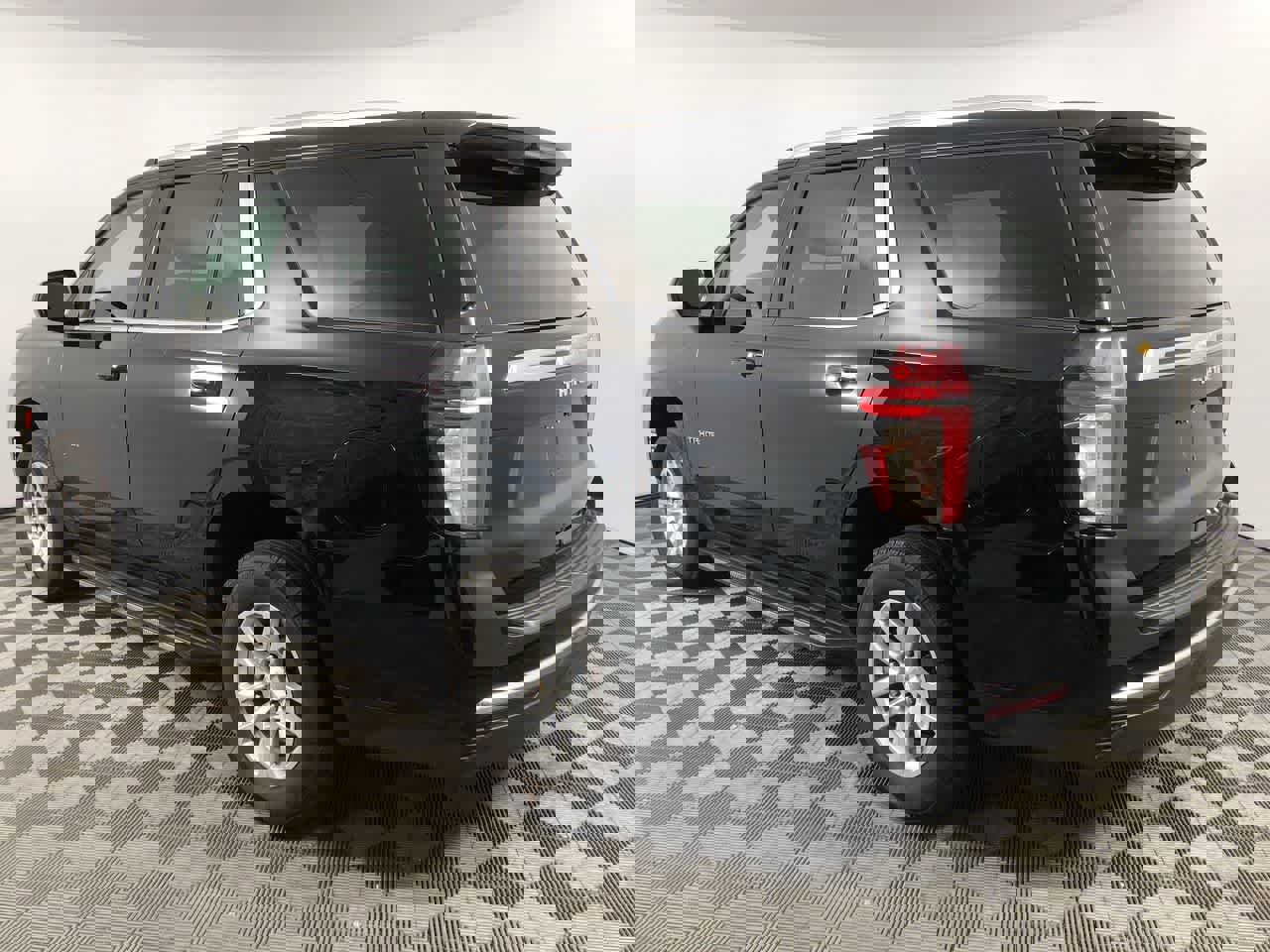 Used 2024 Chevrolet Tahoe LT image 6