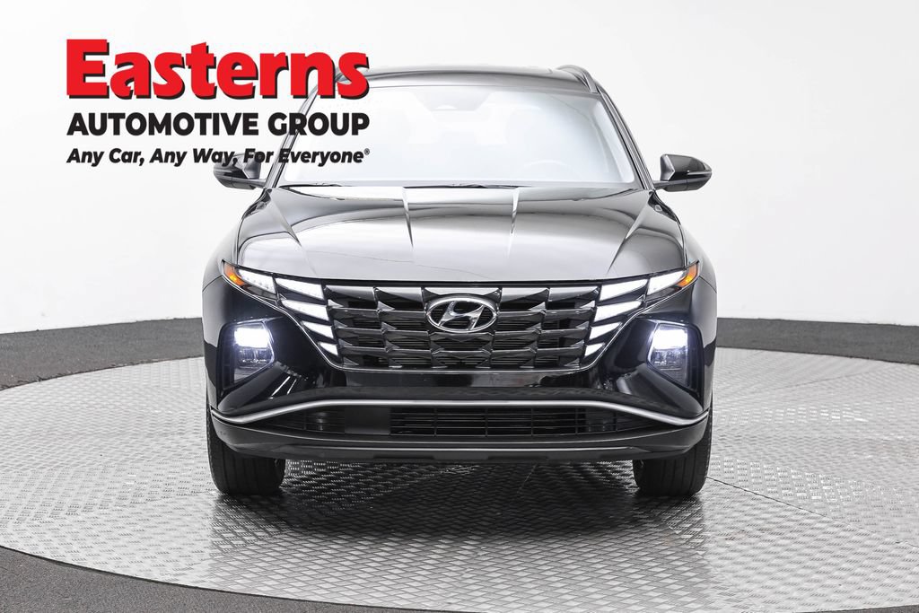 Used 2023 Hyundai Tucson SEL w/ Convenience Package AWD/4WD image 2