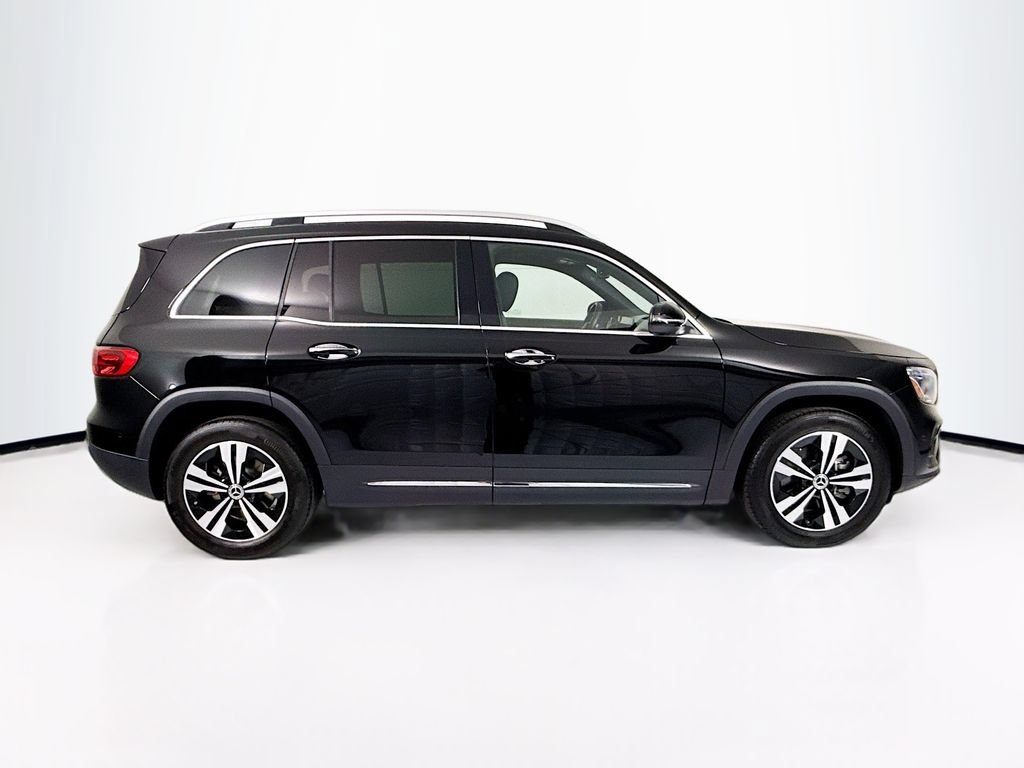 Certified 2025 Mercedes-Benz GLB 250 image 4