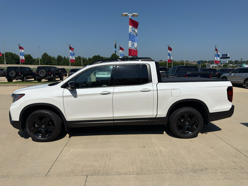 Used 2024 Honda Ridgeline Black Edition image 8