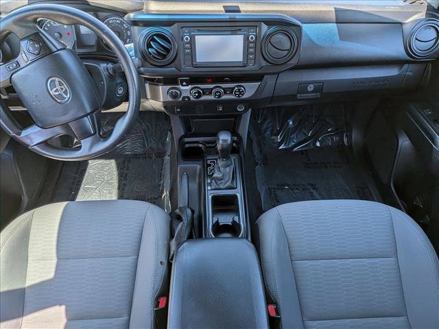 Used 2017 Toyota Tacoma SR AWD/4WD image 14
