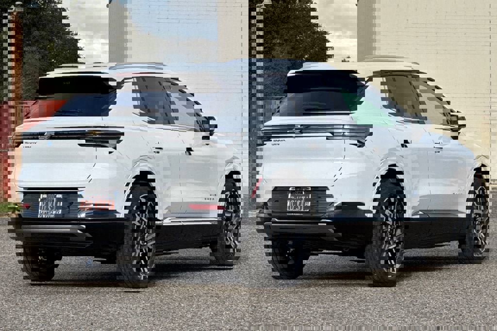 New 2026 Chevrolet Equinox EV LT image 4