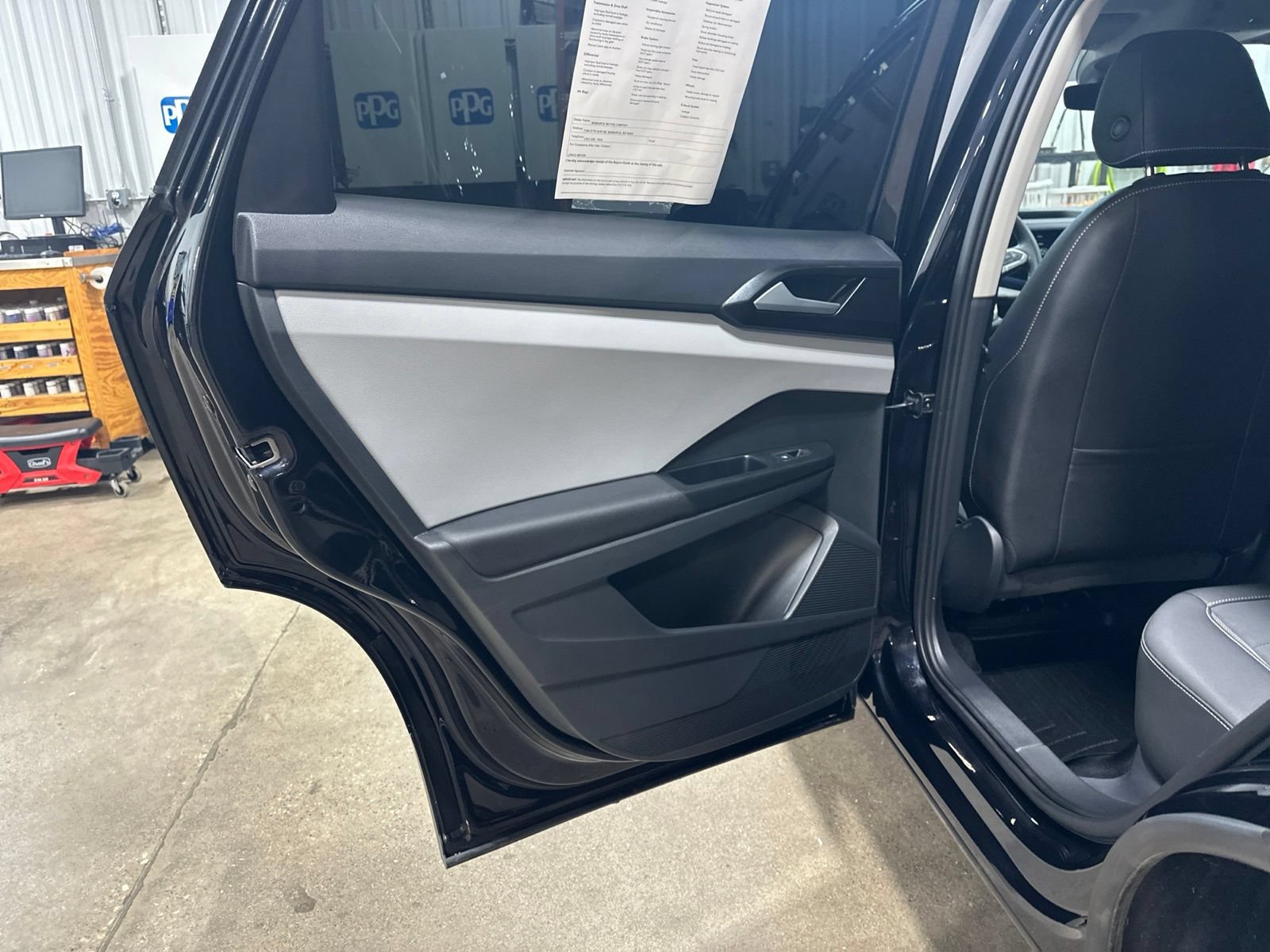 Certified 2023 Volkswagen Taos SE AWD/4WD image 24