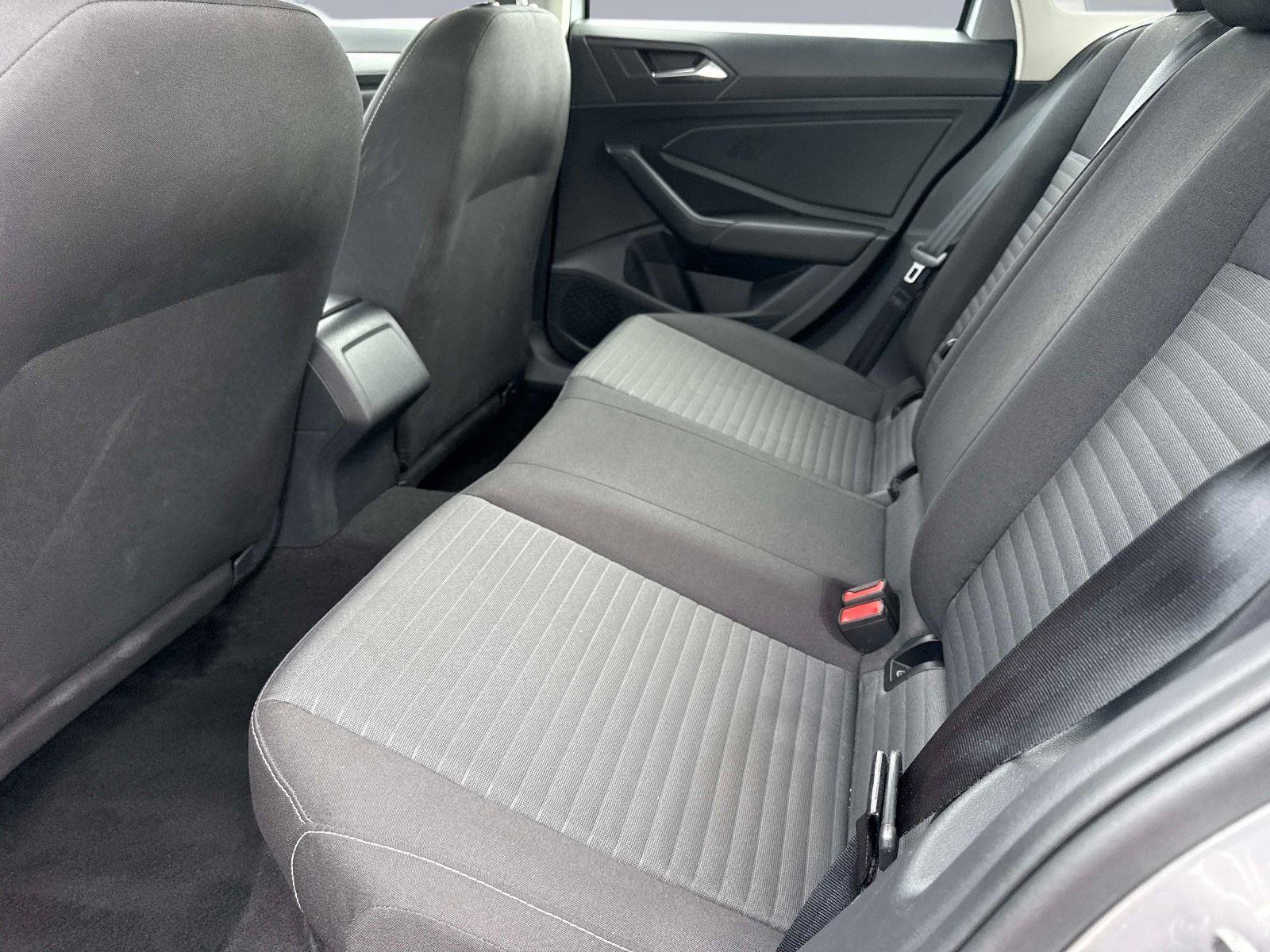 Used 2025 Volkswagen Jetta S image 13