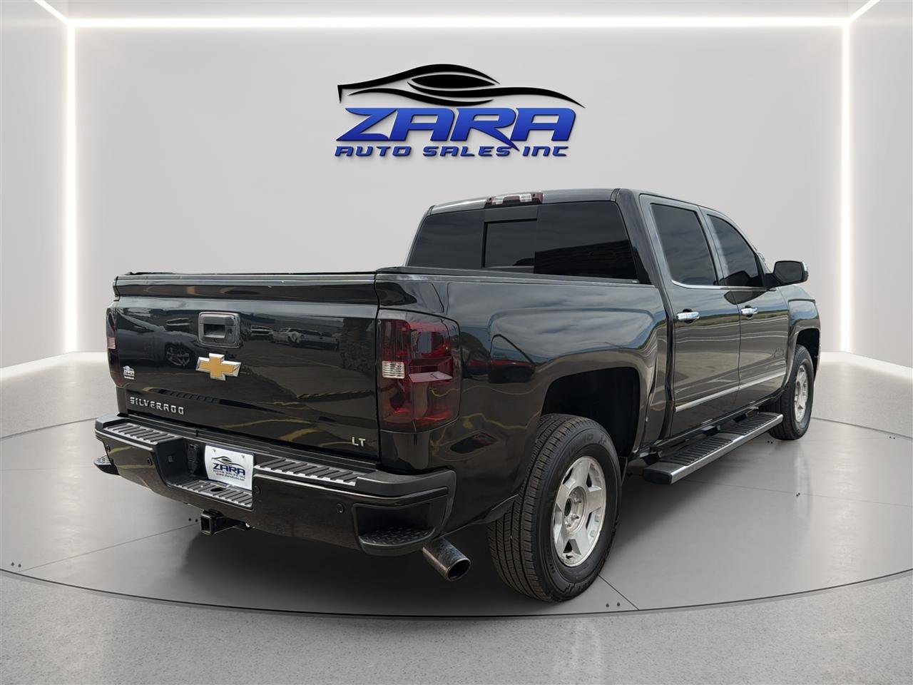 Used 2015 Chevrolet Silverado 1500 High Country w/ High Country Premium Package AWD/4WD image 7