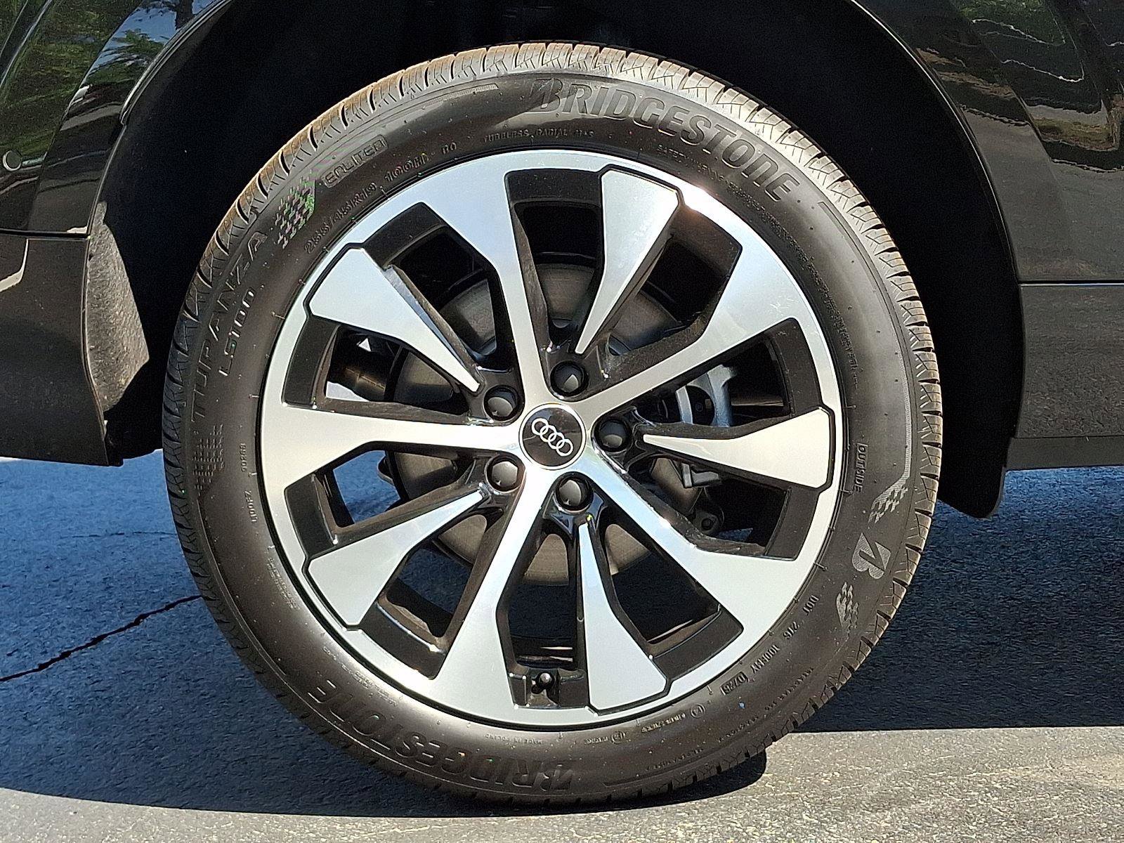 New 2026 Audi Q3 quattro 2.0T AWD/4WD image 7