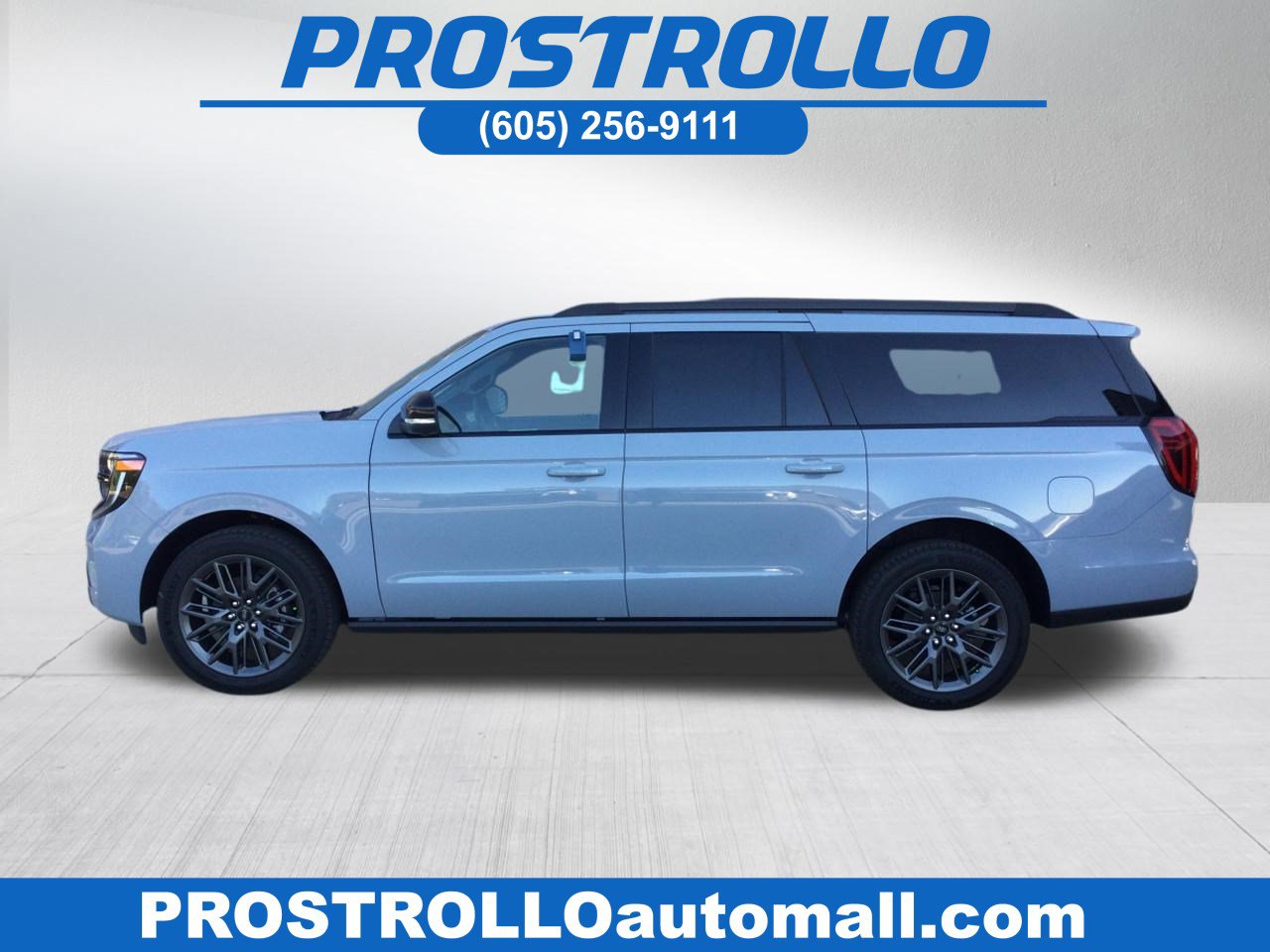 New 2027 Ford Expedition Max Platinum w/ Stealth Appearance Package